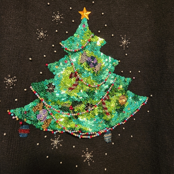 Quacker Factory Christmas Tree Holiday V-neck Black Sequin Beaded Sweater 2X - Picture 3 of 6
